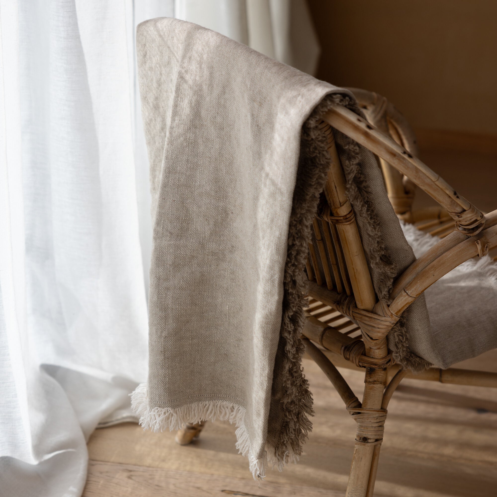 cove linen throw