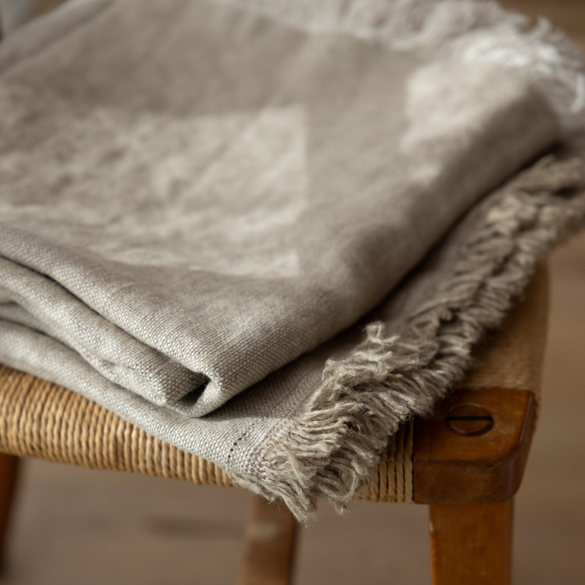 cove linen throw